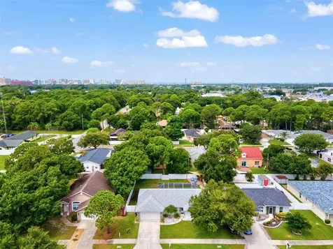 1019 Snead Avenue Sarasota FL 34237