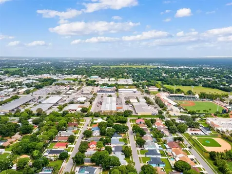 1019 Snead Avenue Sarasota FL 34237