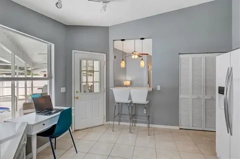 1019 Snead Avenue Sarasota FL 34237