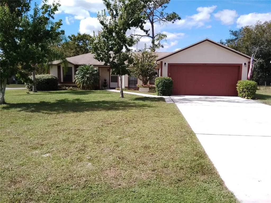 1721 Brewton Circle Deltona FL 32738