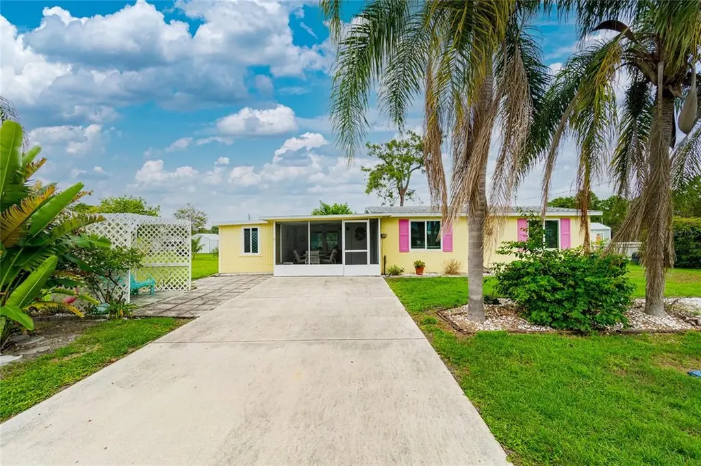 1184 Edgemere Place Englewood FL 34224