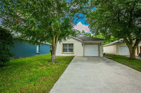 4925 Vista Lago Drive Orlando FL 32811