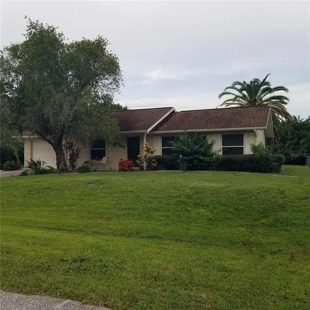 7067 Quigley Street Englewood FL 34224