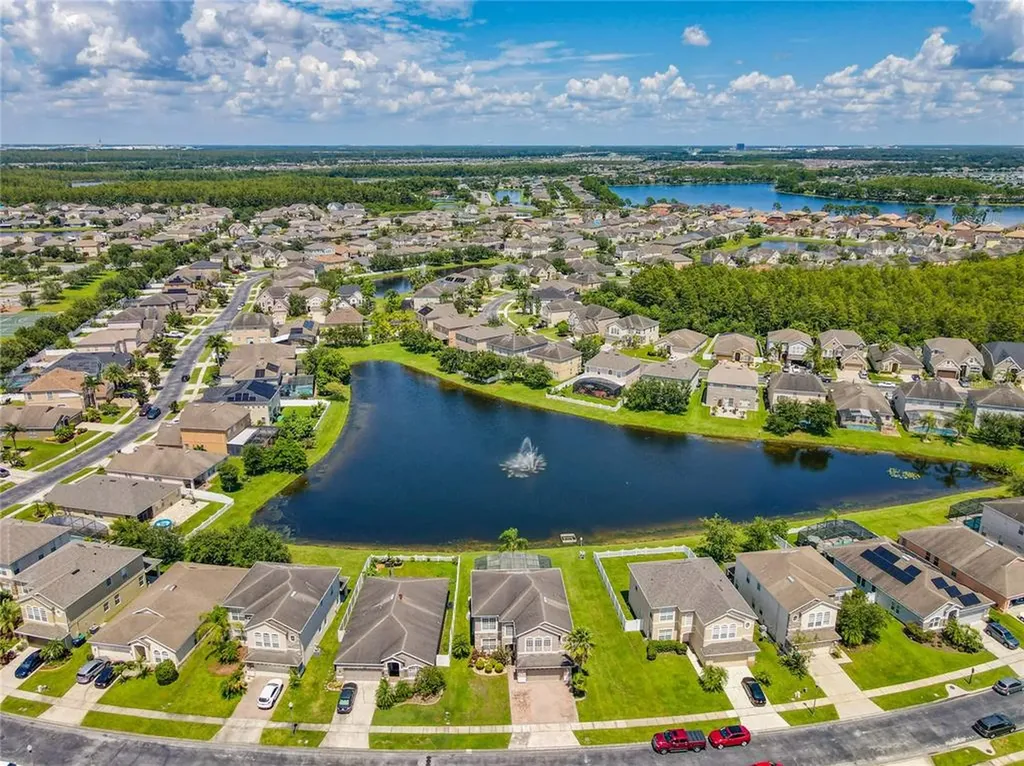 1526 Cedar Lake Drive Orlando FL 32824
