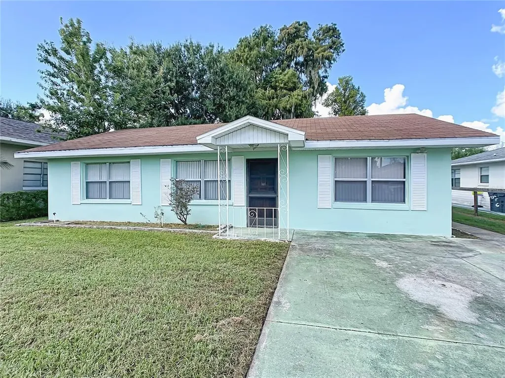 6425 Jenny Drive Lake Wales FL 33898