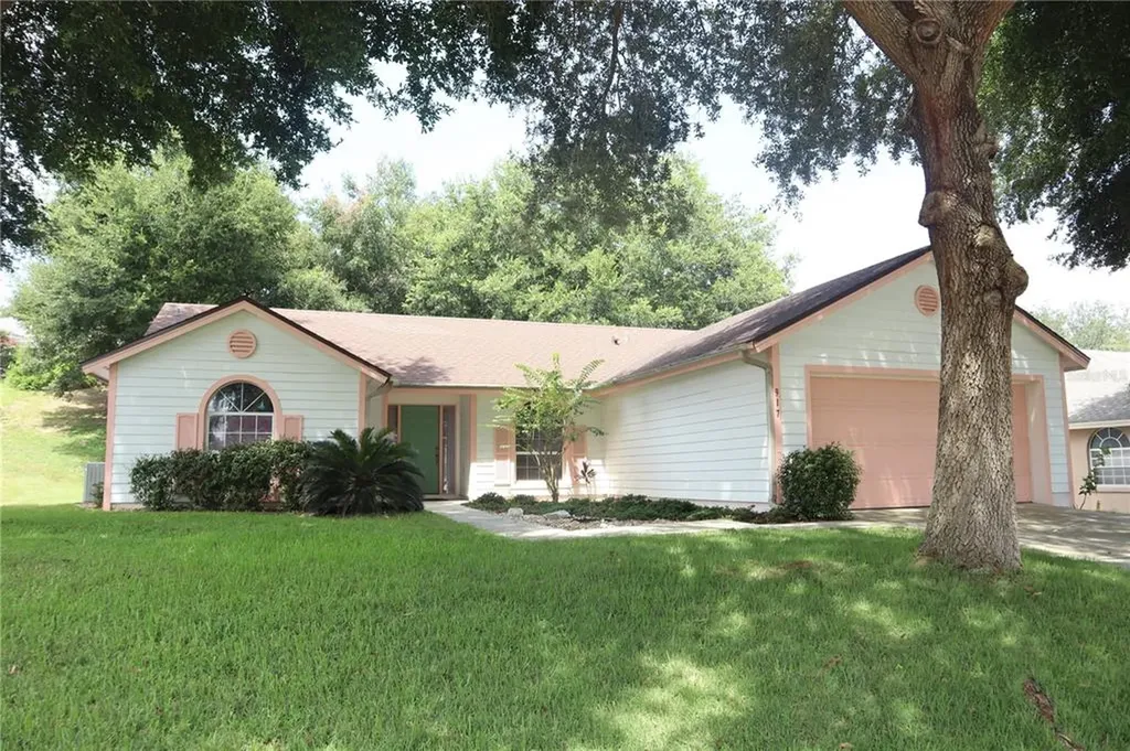 917 Roanoke Drive Minneola FL 34715