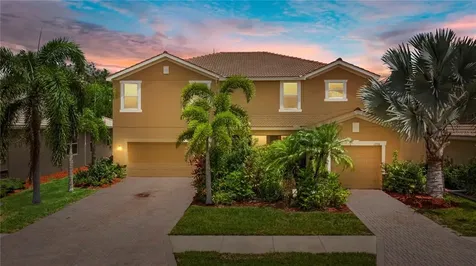 1998 Mesic Hammock Way Venice FL 34292