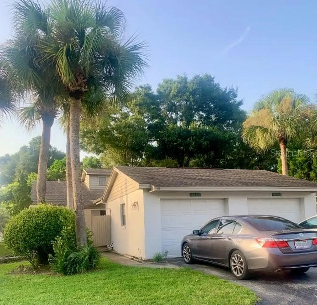 1427 Oak Place Apopka FL 32712