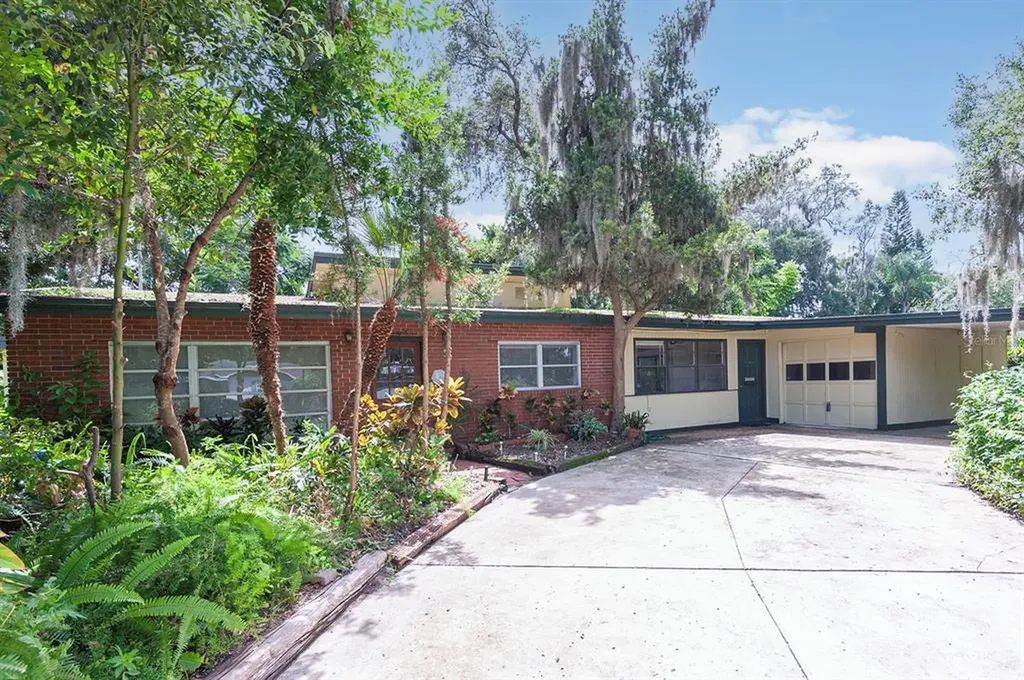 637 Lake Shore Drive Maitland FL 32751