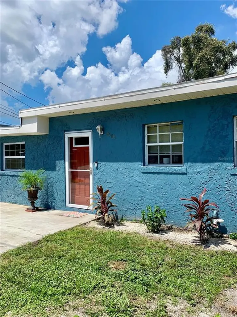 4600 Xenia Street N St Petersburg FL 33714