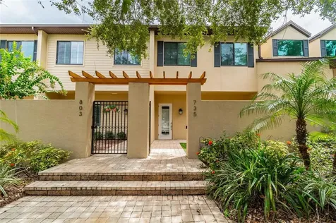 735 Highland Street N St Petersburg FL 33701