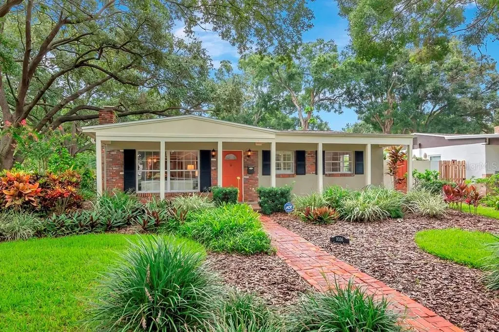 1036 S Sterling Avenue Tampa FL 33629