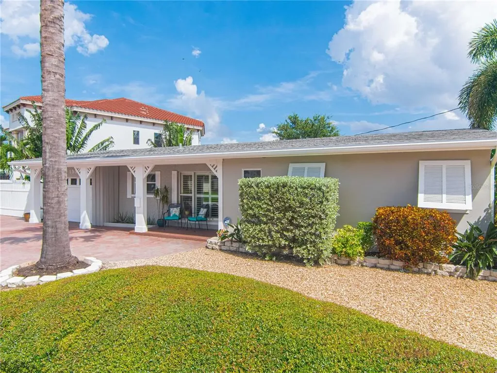 199 79th Street S St Petersburg FL 33707