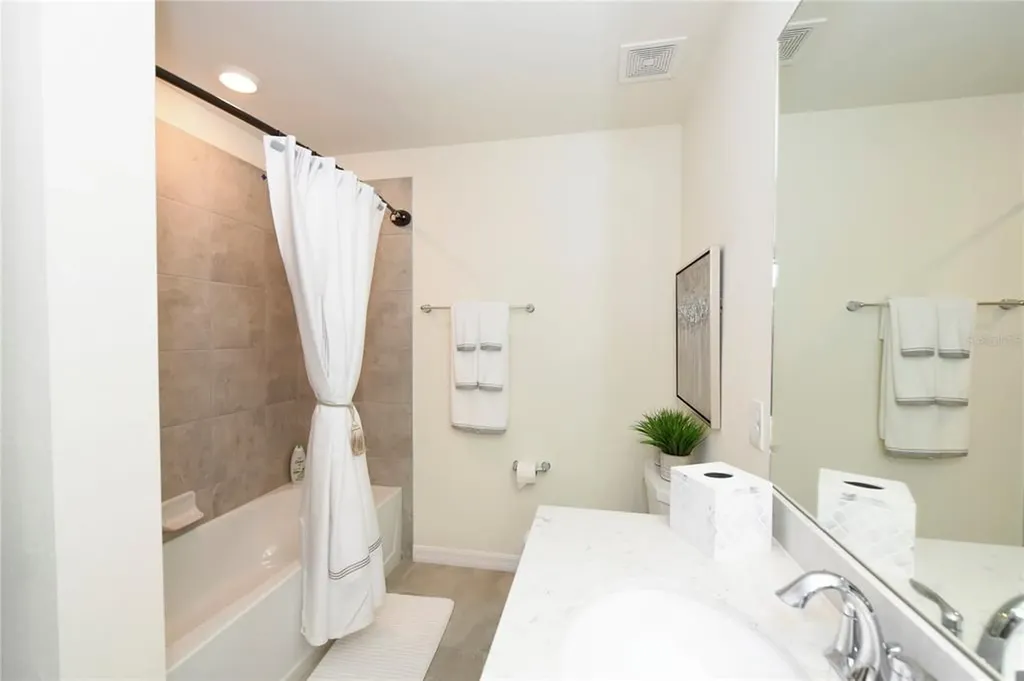 17810 Gawthrop Street Lakewood Ranch FL 34211