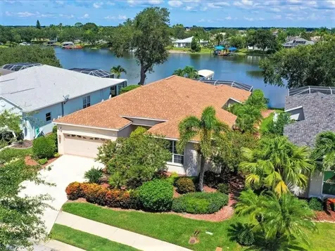 3807 2nd Drive NE Bradenton FL 34208