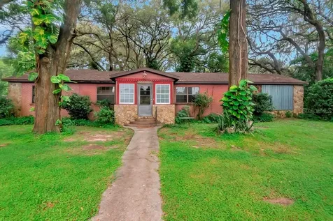 37227 Long Avenue Dade City FL 33523