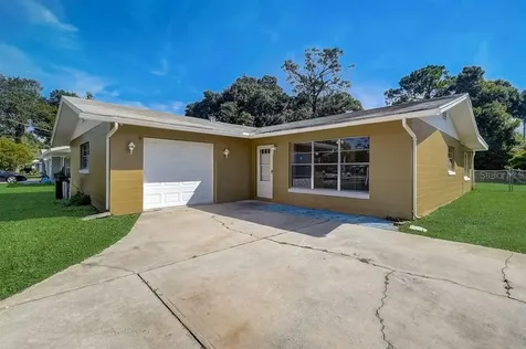 2267 Anastasia Drive South Daytona FL 32119