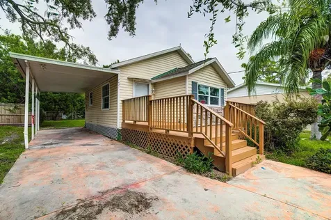 7421 Maryland Avenue Hudson FL 34667