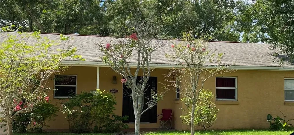 1902 W Crawford Street Tampa FL 33604