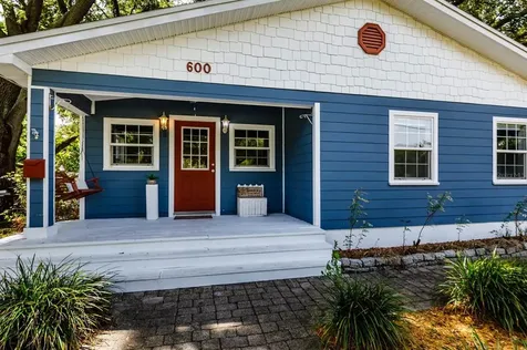 600 58th Avenue NE St Petersburg FL 33703