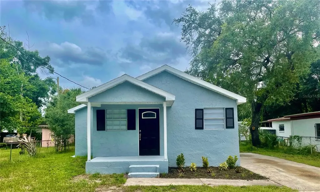 3722 E Paris Street Tampa FL 33610