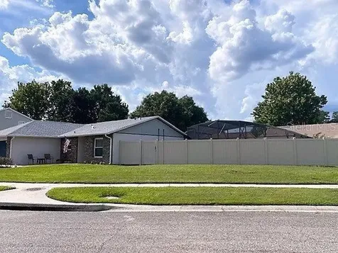 625 Oak Manor Circle Orlando FL 32825