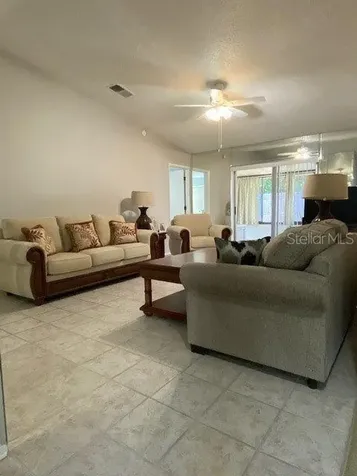 625 Oak Manor Circle Orlando FL 32825