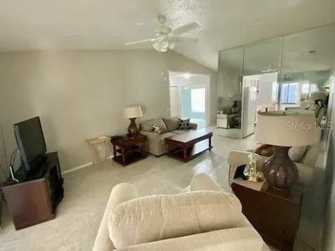 625 Oak Manor Circle Orlando FL 32825