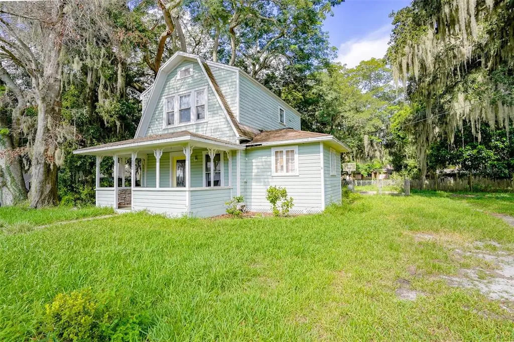 723 21st Street NW Winter Haven FL 33881