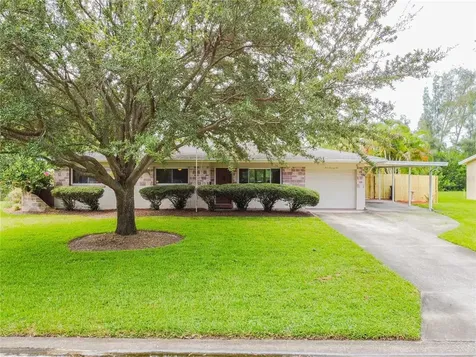 472 55th Avenue NE St Petersburg FL 33703