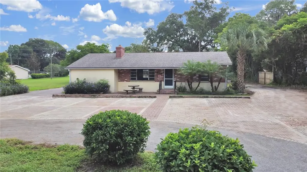 219 Lithia Pinecrest Road Brandon FL 33511