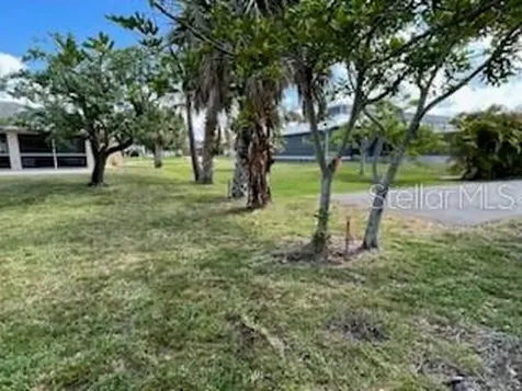 310 W Henry Street Punta Gorda FL 33950