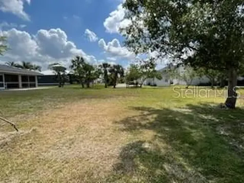 310 W Henry Street Punta Gorda FL 33950