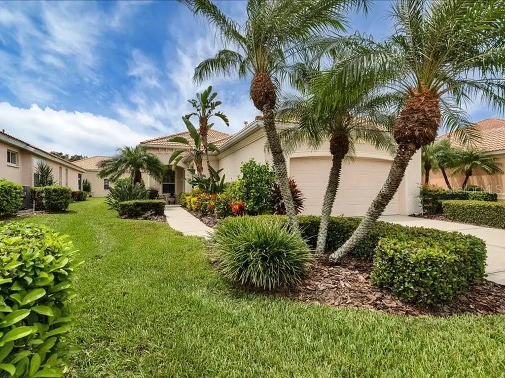 7428 Birds Eye Terrace Bradenton FL 34203