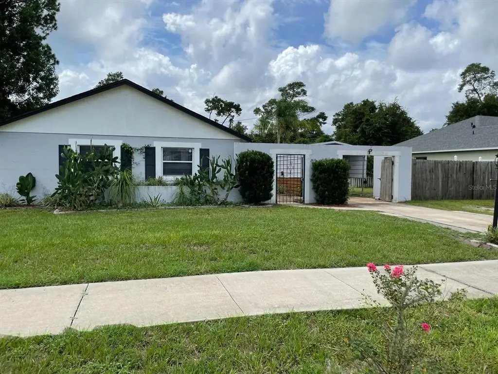 1261 Anderson Street Deltona FL 32725