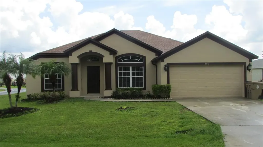 206 Churchill Court Kissimmee FL 34758