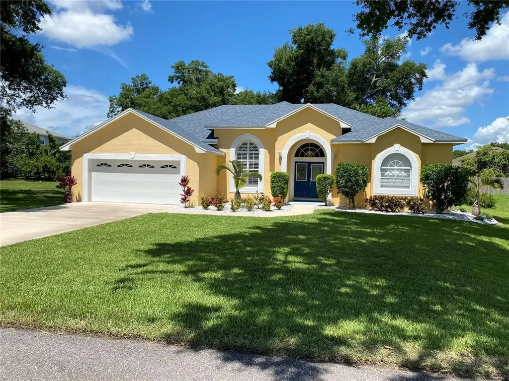 215 S Goodman Avenue Lake Alfred FL 33850