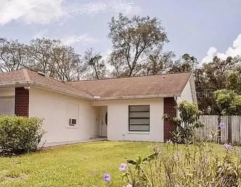 7642 Lake Gandy Circle Orlando FL 32810