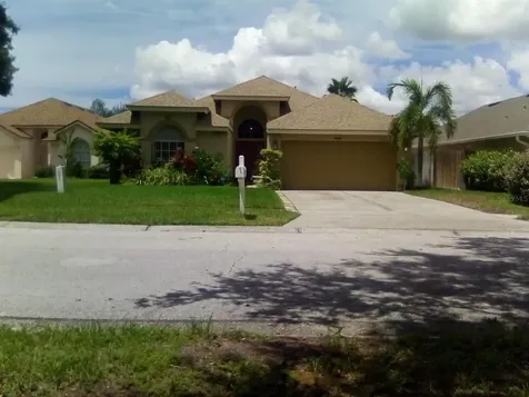 6608 Short Bay Place Tampa FL 33615