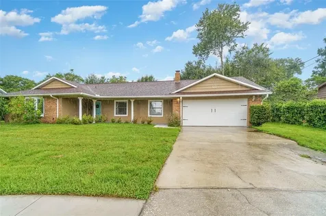 60 N Triplet Lake Drive Casselberry FL 32707