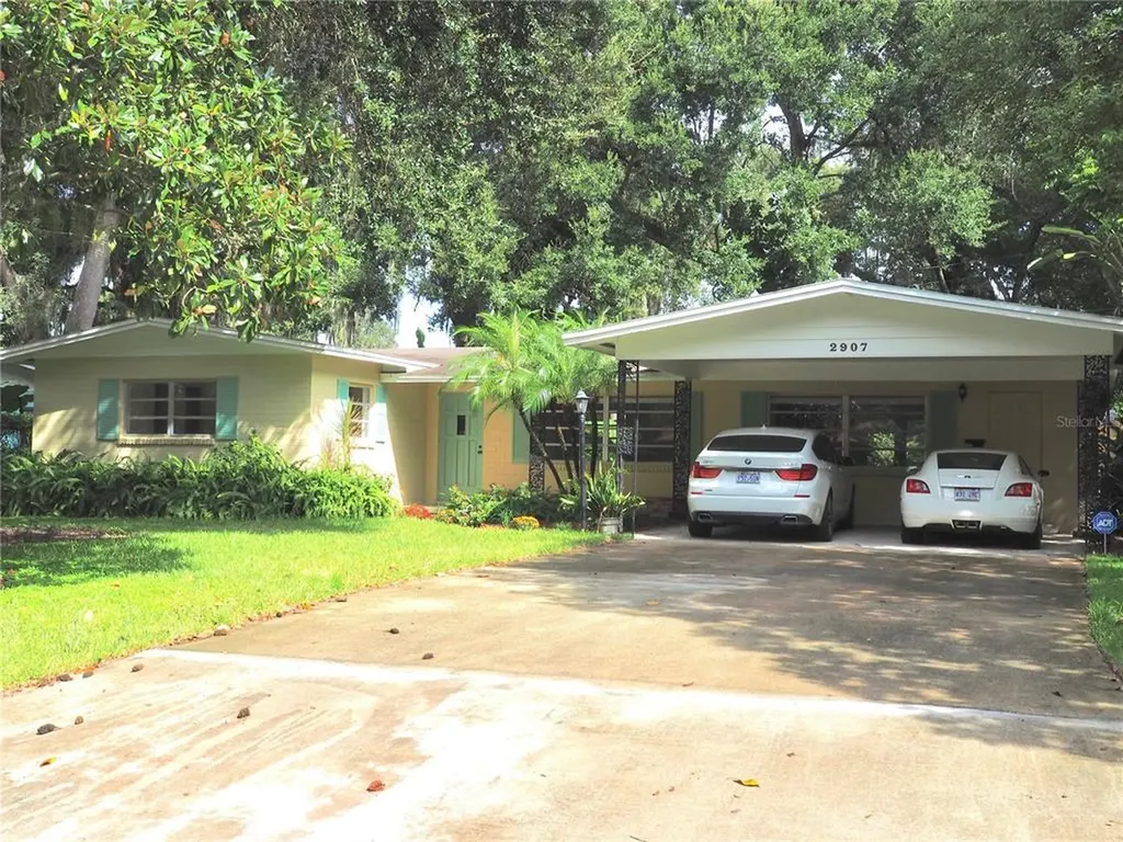 2907 Lando Lane Orlando FL 32806
