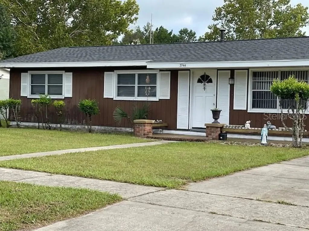 3744 SW 143rd Lane Road Ocala FL 34473