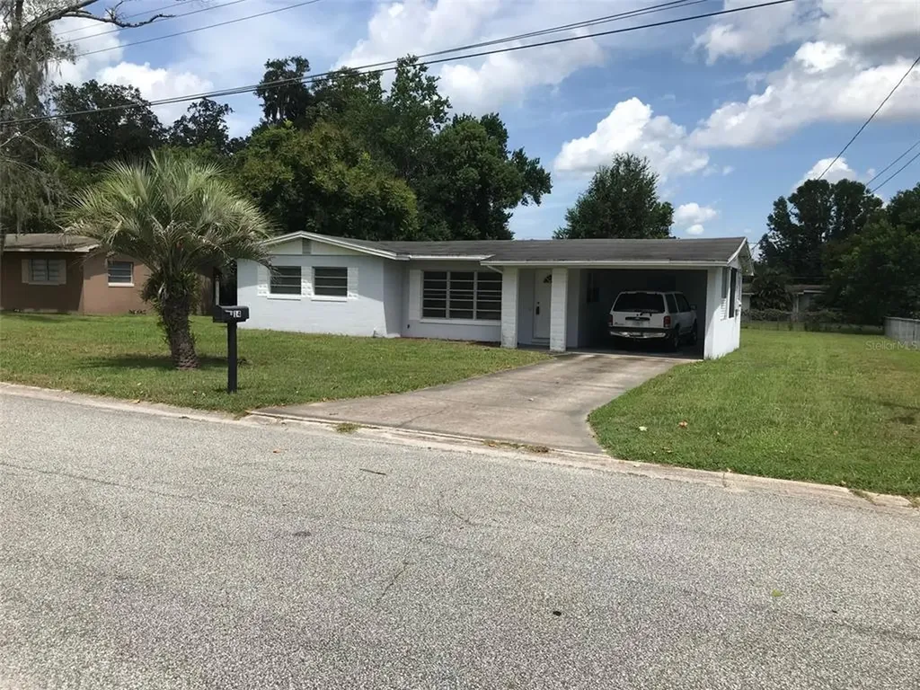 14 Flamevine Lane Debary FL 32713