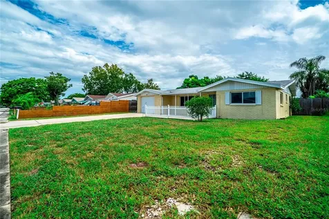 10740 Manchester Road Port Richey FL 34668