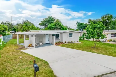 10329 111th Avenue Largo FL 33773