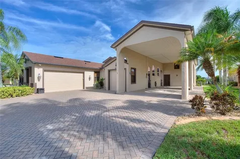 1021 Crossroads Drive Polk City FL 33868