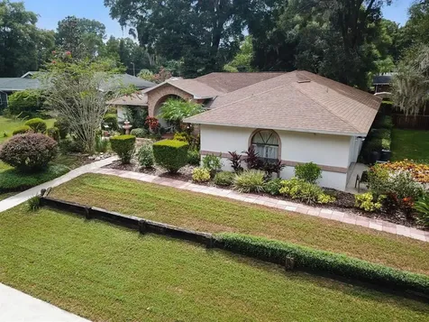 11825 Orange Court Dade City FL 33525