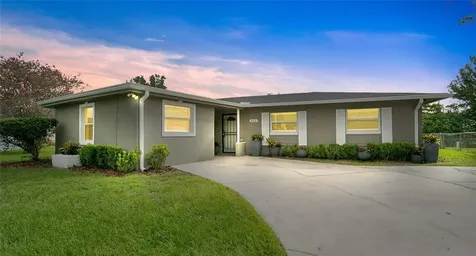 4511 Moira Street Orlando FL 32811