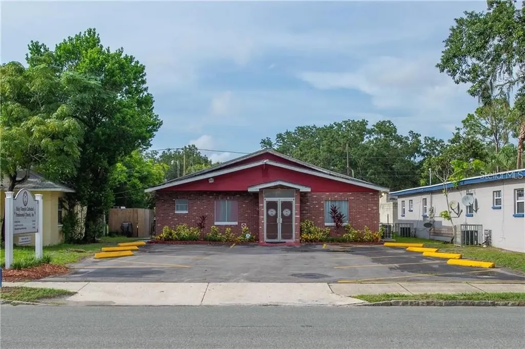 2643 5th Avenue S St Petersburg FL 33712