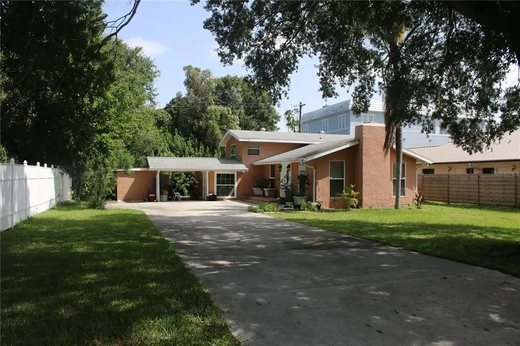 1965 Grove Street Sarasota FL 34239